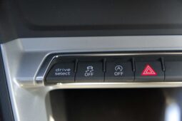 
										Audi Q3 full									