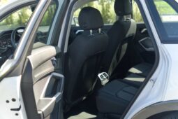 
										Audi Q3 full									