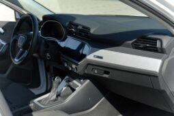 
										Audi Q3 full									