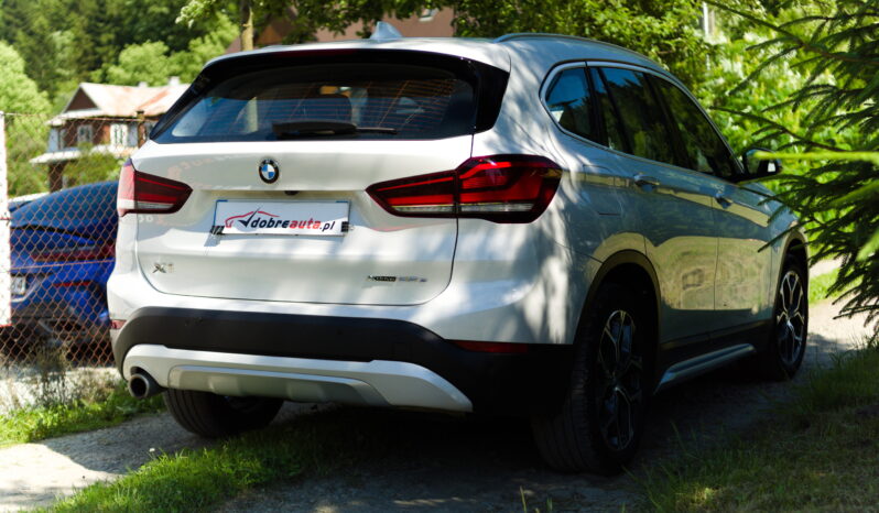 
								BMW X1 full									