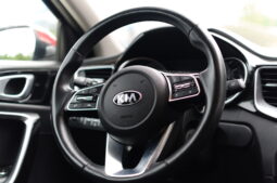 
										Kia XCeed full									