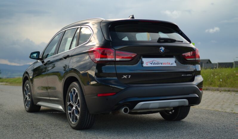 
								BMW X1 full									