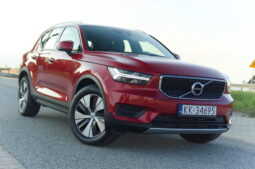 
										Volvo XC-40 full									