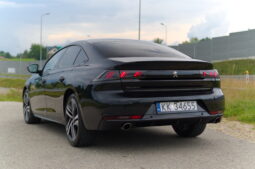 
										Peugeot 508 GT full									