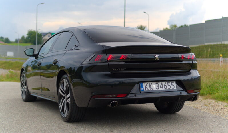 
								Peugeot 508 GT full									