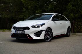 KIA ProCeed