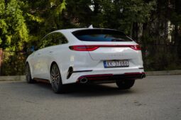 
										KIA ProCeed full									