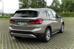 
										BMW X1 full									