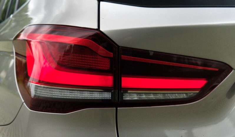 
								BMW X1 full									