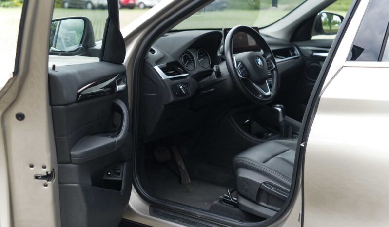 
								BMW X1 full									