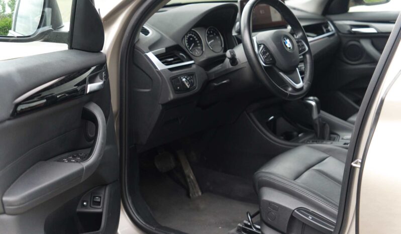 
								BMW X1 full									