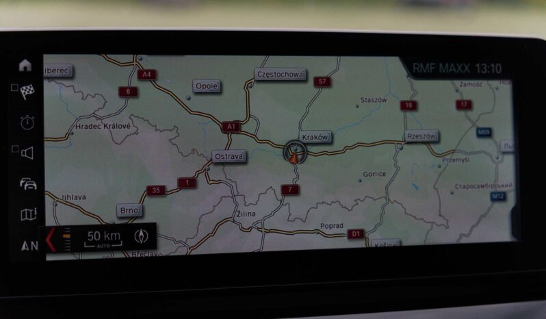 
								BMW X1 full									