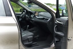 
										BMW X1 full									
