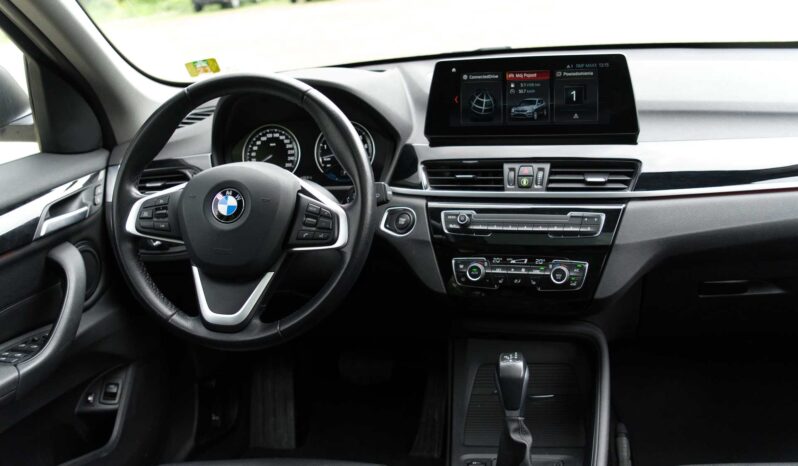 
								BMW X1 full									