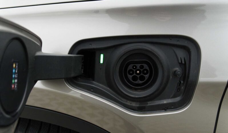 
								BMW X1 full									