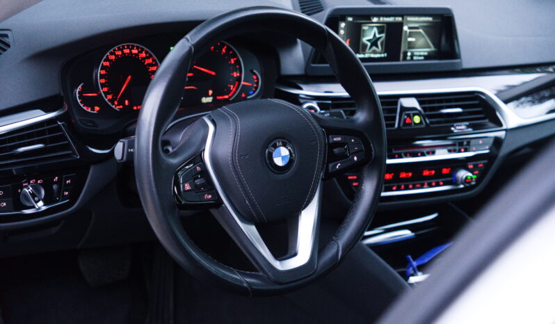 
								BMW 5 full									