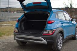 
										Hyundai Kona full									