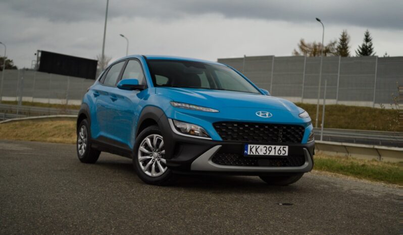 
								Hyundai Kona full									