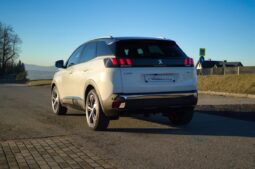 
										Peugeot 3008 full									