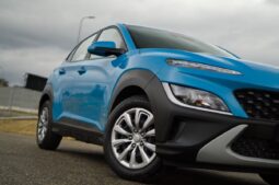 
										Hyundai Kona full									