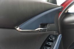 
										Mazda CX-30 full									