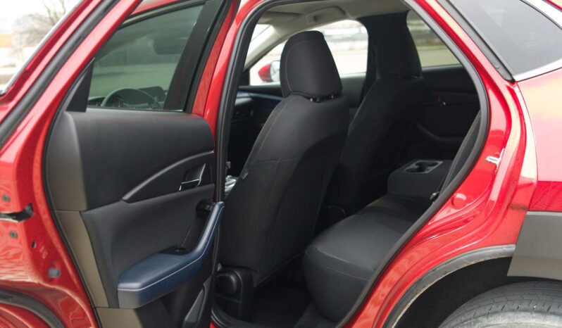 
								Mazda CX-30 full									