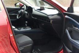 
										Mazda CX-30 full									