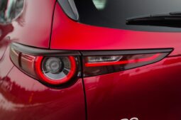 
										Mazda CX-30 full									