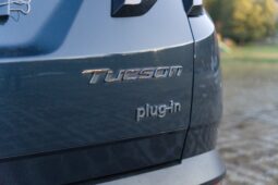 
										Hyundai Tucson full									