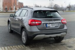 
										Mercedes-Benz GLA full									