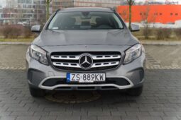 
										Mercedes-Benz GLA full									