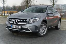 
										Mercedes-Benz GLA full									