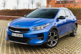 KIA X-Ceed