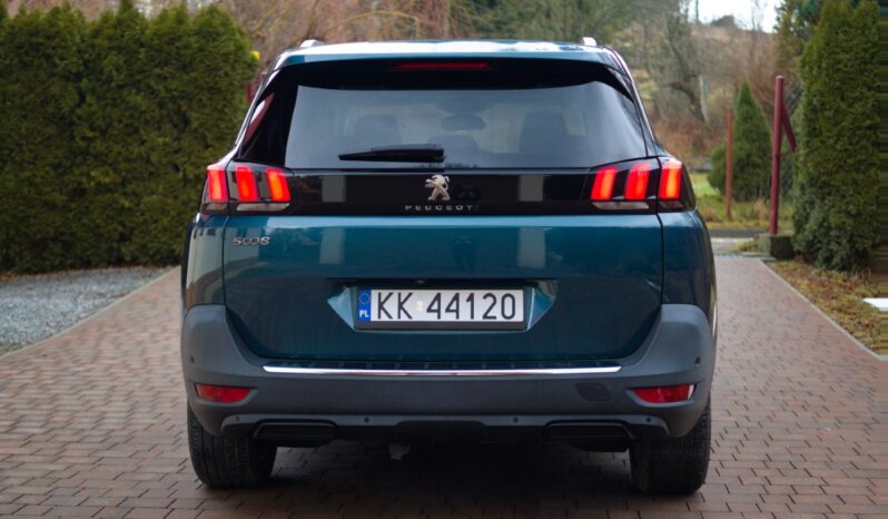 
								Peugeot 5008 full									