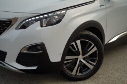 
										Peugeot 5008 full									