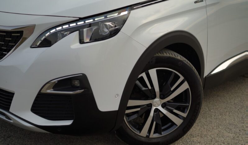 
								Peugeot 5008 full									