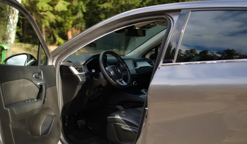 
								Renault Captur full									