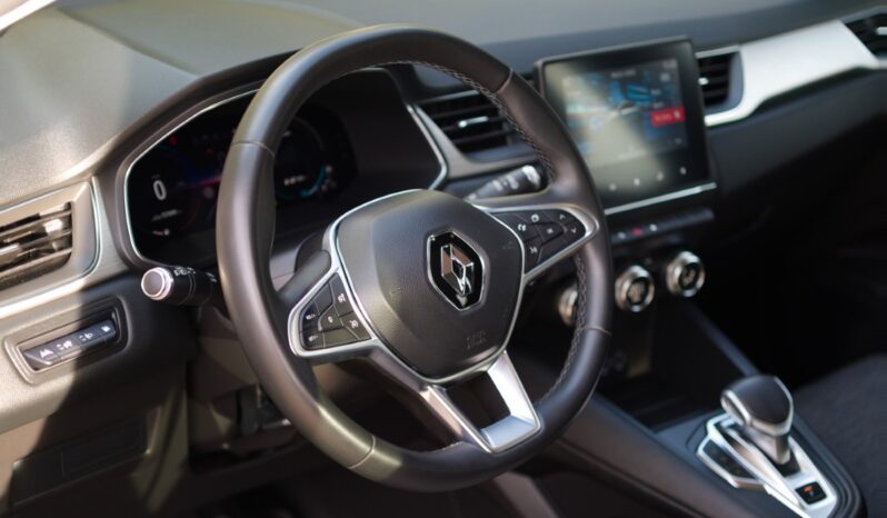 
								Renault Captur full									