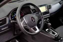 
										Renault Arkana full									