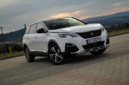 
										Peugeot 5008 full									