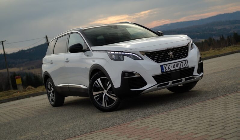 
								Peugeot 5008 full									