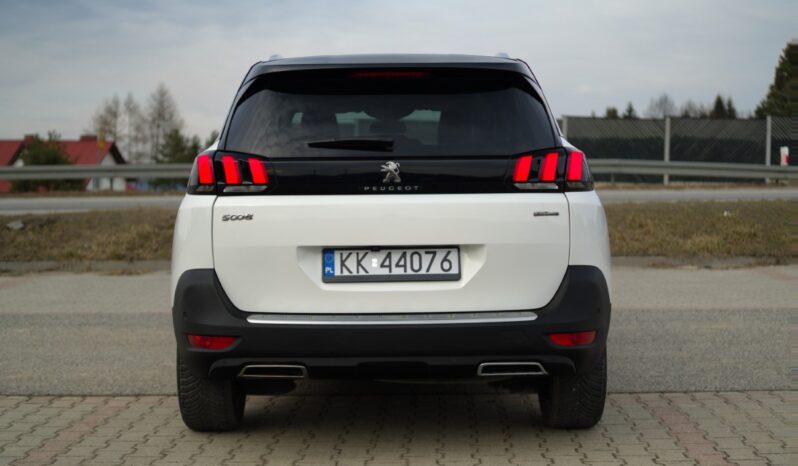 
								Peugeot 5008 full									