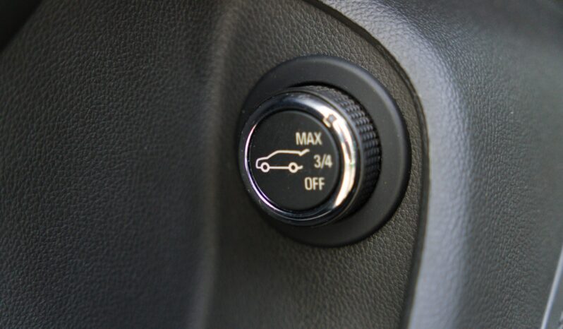 
								Opel Insignia full									