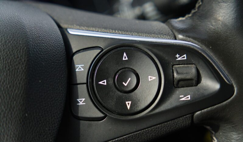
								Opel Insignia full									