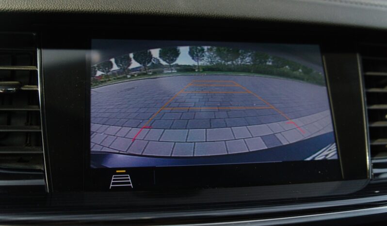 
								Opel Insignia full									
