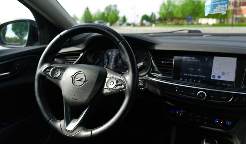 
								Opel Insignia full									