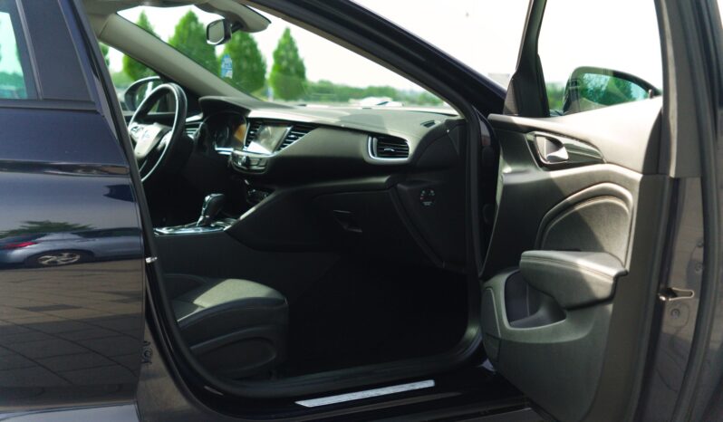 
								Opel Insignia full									