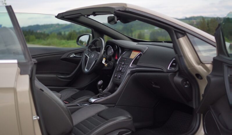 
								Opel Cascada full									
