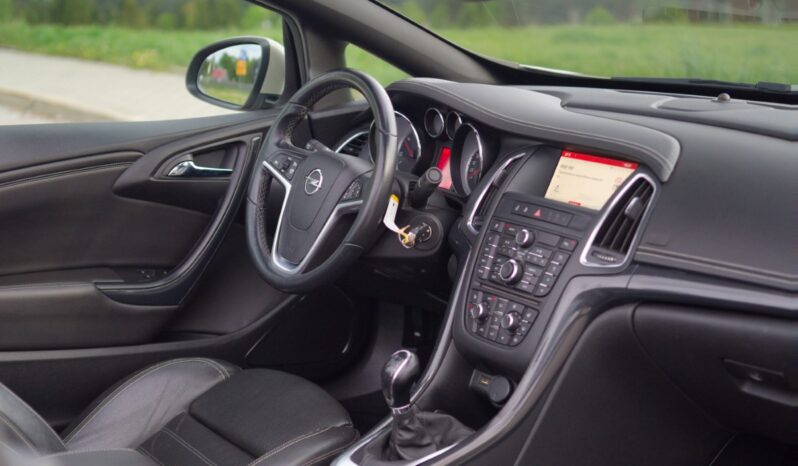 
								Opel Cascada full									