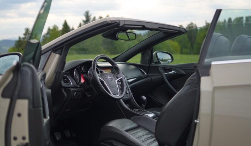
								Opel Cascada full									